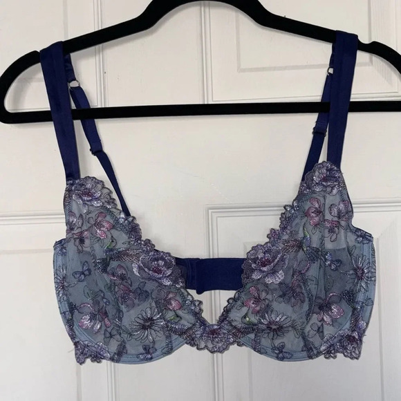 Victoria’s Secret Very Sexy Hummingbird Demi Bra - Picture 1 of 5